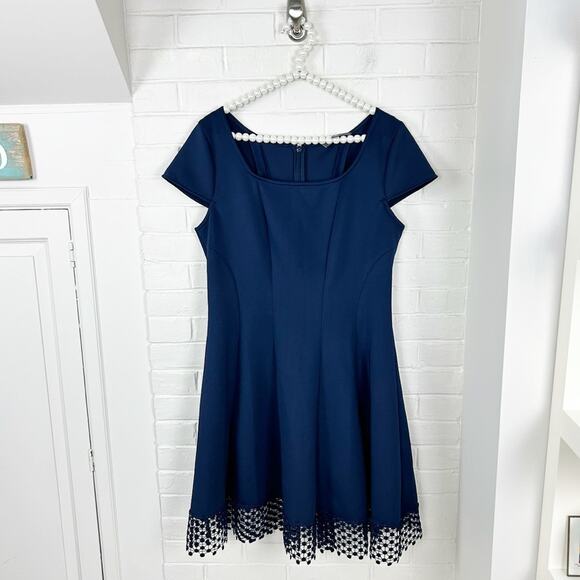 Donna Ricco New York Navy Scuba Mesh Trim Dress Size 16 - Picture 2 of 8